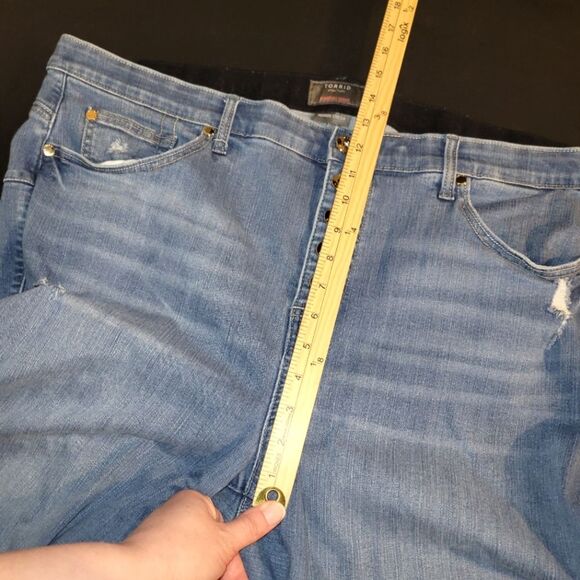 Torrid Bombshell Skinny Distressed Premium Stretch Jeans 22T - Picture 8 of 10